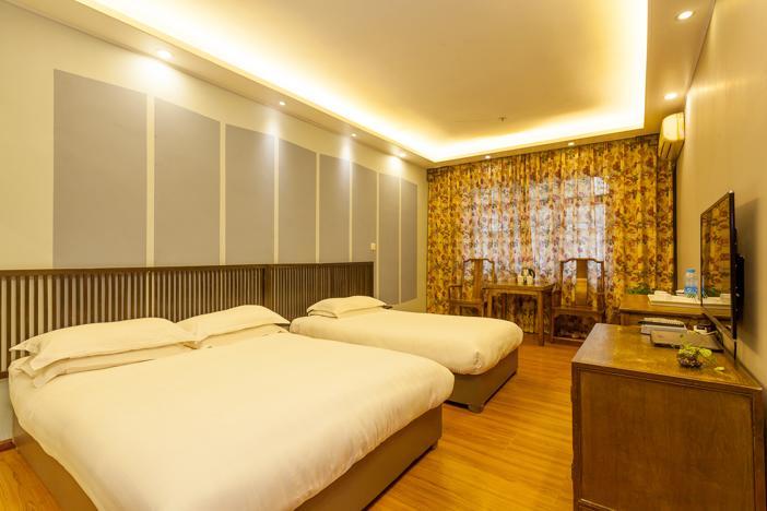 Starway Flower Hotel Chengdu Kamer foto