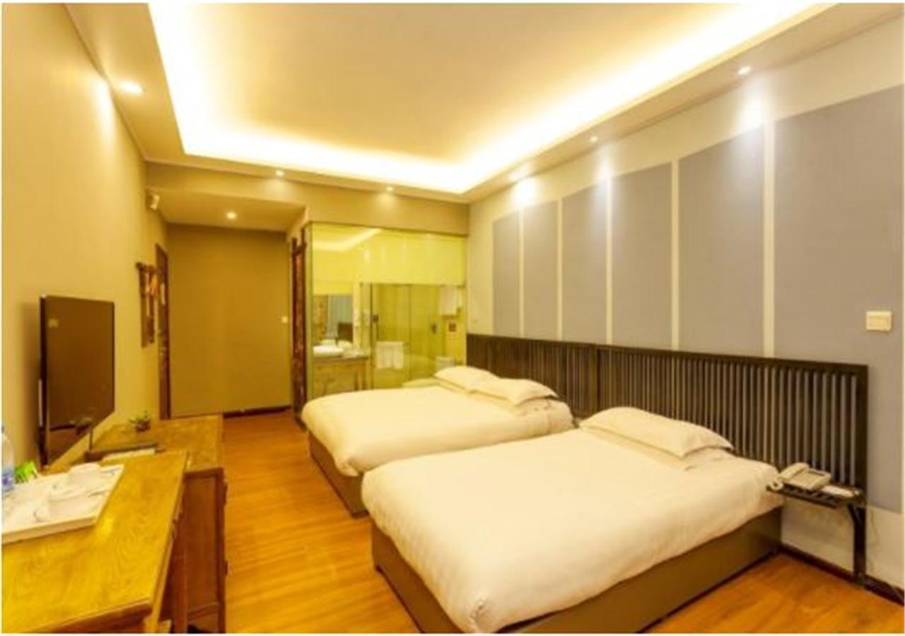 Starway Flower Hotel Chengdu Buitenkant foto