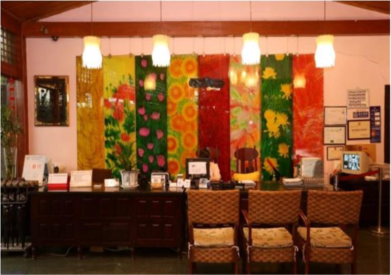 Starway Flower Hotel Chengdu Buitenkant foto
