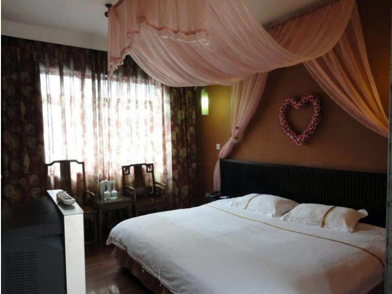 Starway Flower Hotel Chengdu Buitenkant foto